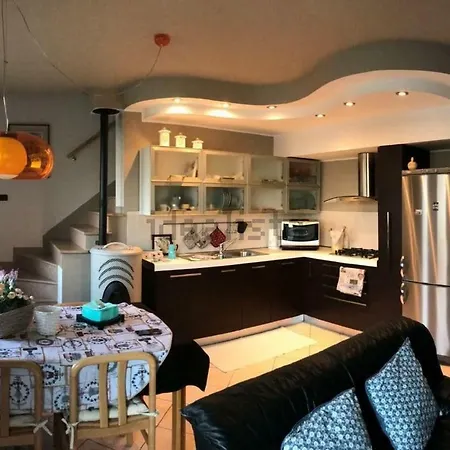 Miralago *culture&relax 2 Minutes From Lecco* Pescate