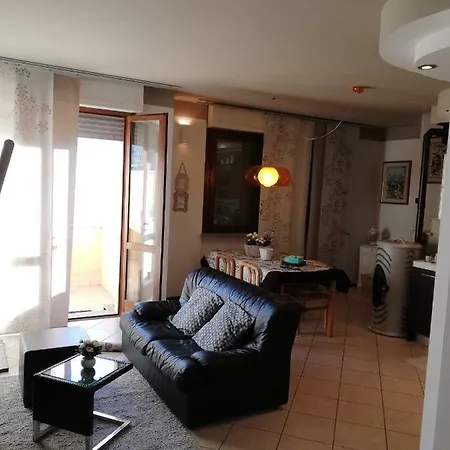 Miralago *culture&relax 2 Minutes From Lecco* Pescate